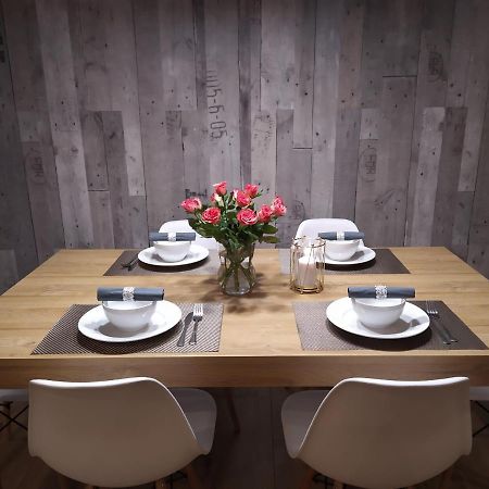 Apartament Kaola イェレニャ・グーラ エクステリア 写真