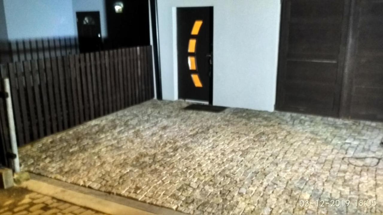 Apartament Kaola イェレニャ・グーラ エクステリア 写真