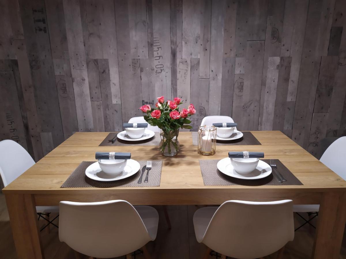 Apartament Kaola イェレニャ・グーラ エクステリア 写真