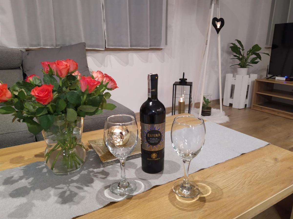 Apartament Kaola イェレニャ・グーラ エクステリア 写真