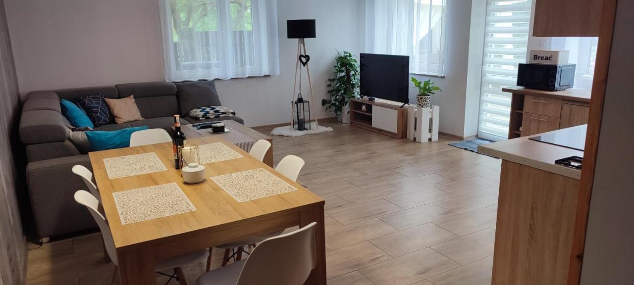 Apartament Kaola イェレニャ・グーラ エクステリア 写真